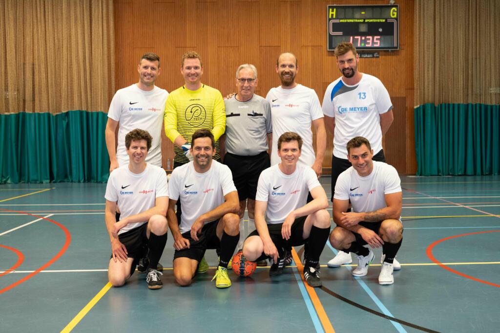 Voetbal VH De Meyer Cup 105